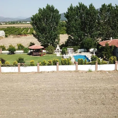 4 Bedroom In Dalyan With Nature View